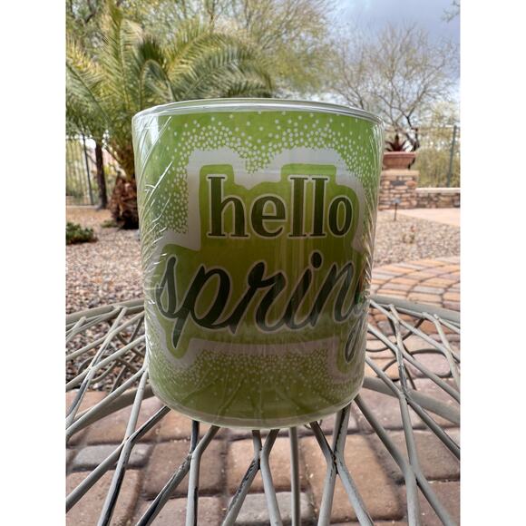 Gold Canyon Candles Hard to Find Coastal Cottage 14 oz candle Set of 3 - Picture 2 of 5